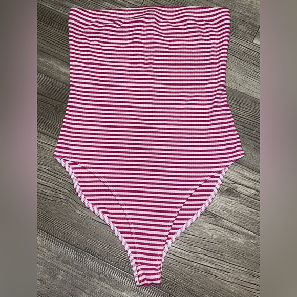 Pink/ White Stripped bodysuit NEVER WORN - Picture 1 of 2